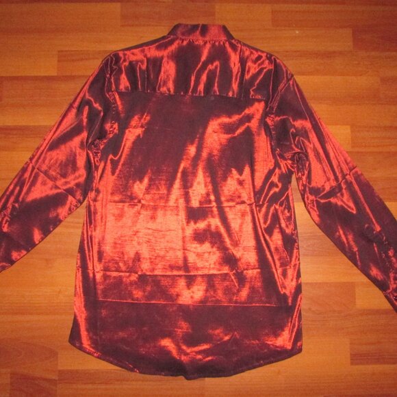 Grapes Shiny Metallic Deep Red Shirt - Large - Picture 5 of 9